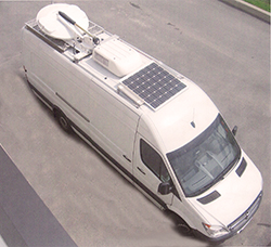 Utility velhicel with roof top solar panel